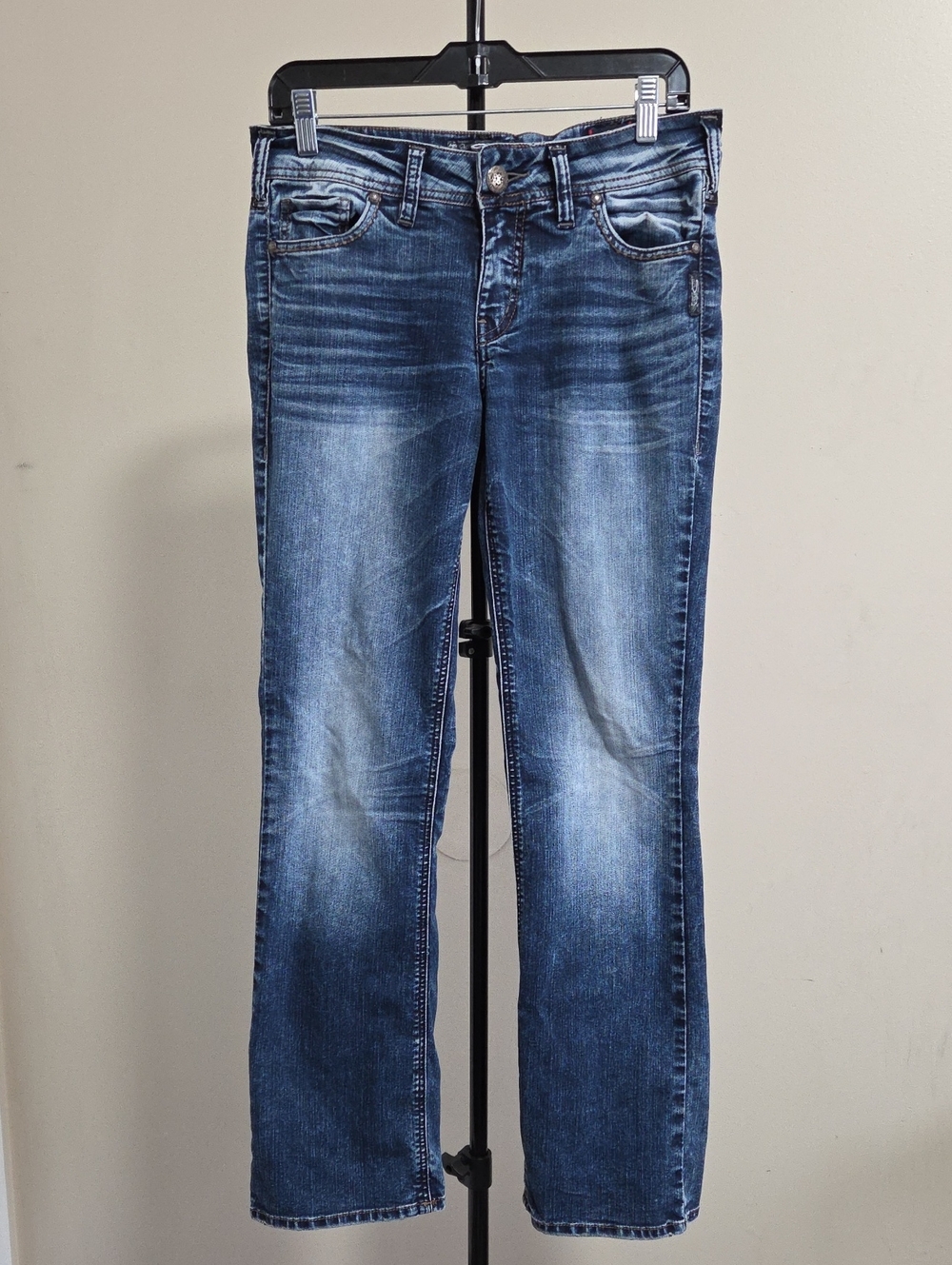 Silver Suki Jeans Women’s Dark Blue Boot Cut Jeans